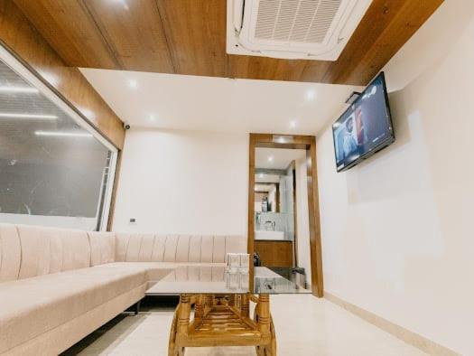 Hotel Emerald Inn Bhopal Exterior photo